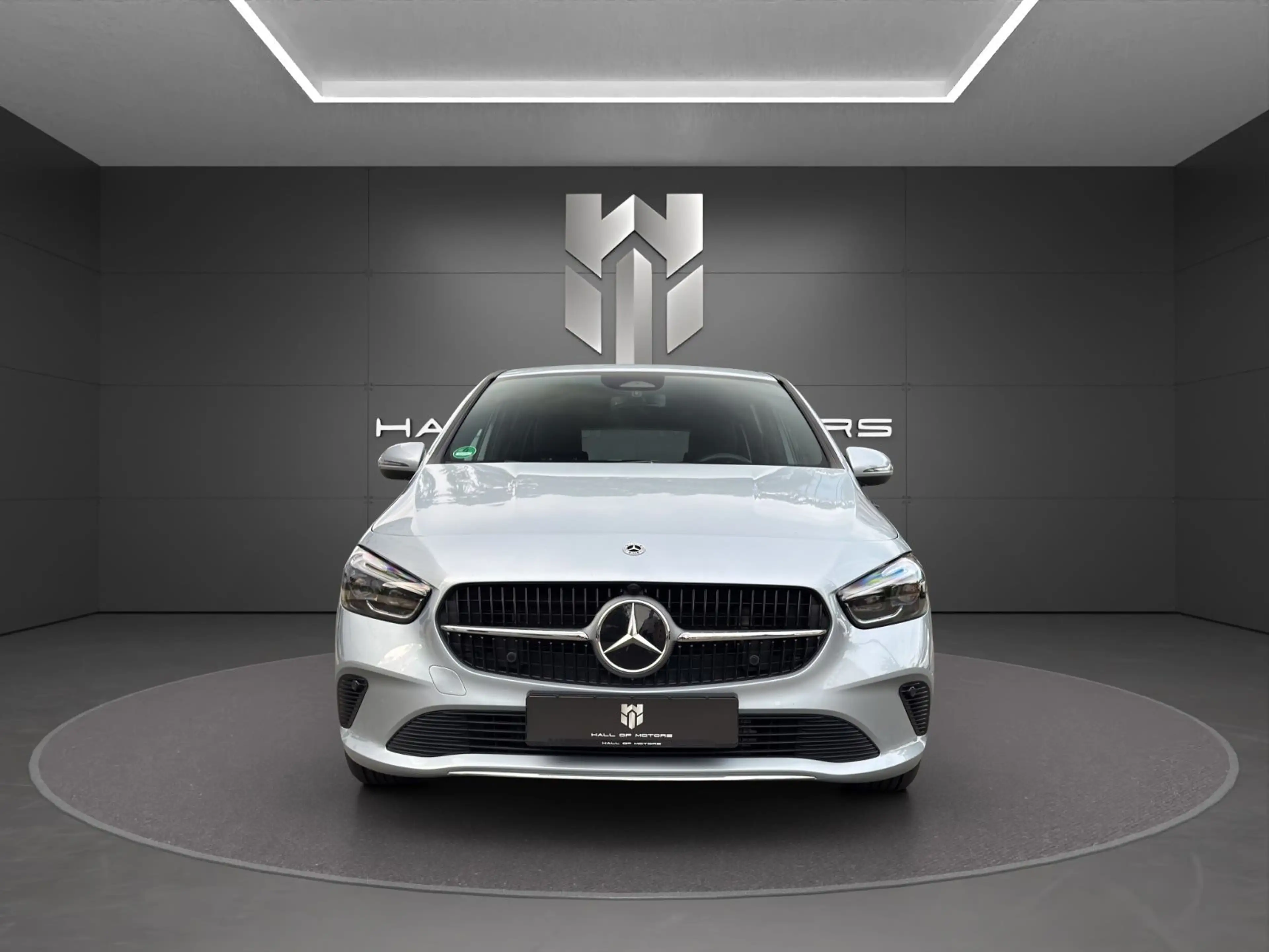 Mercedes-Benz B 220 d| MBUX| MBeam| Prog. Advanc.| Park.Assist — photo 8