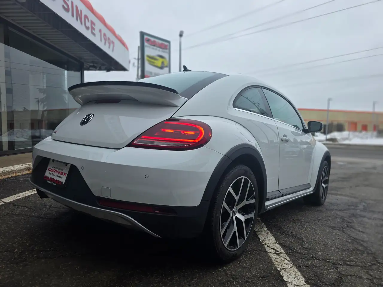 Volkswagen Beetle снимка Volkswagen Beetle