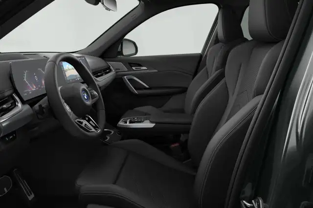 BMW Ix1 view 4