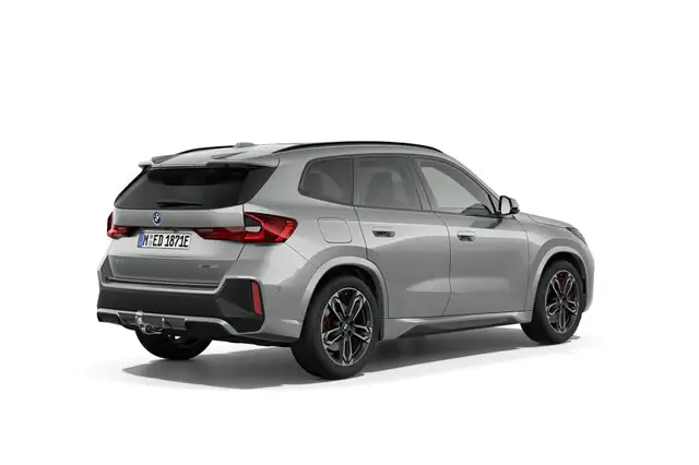 BMW Ix1 view 2