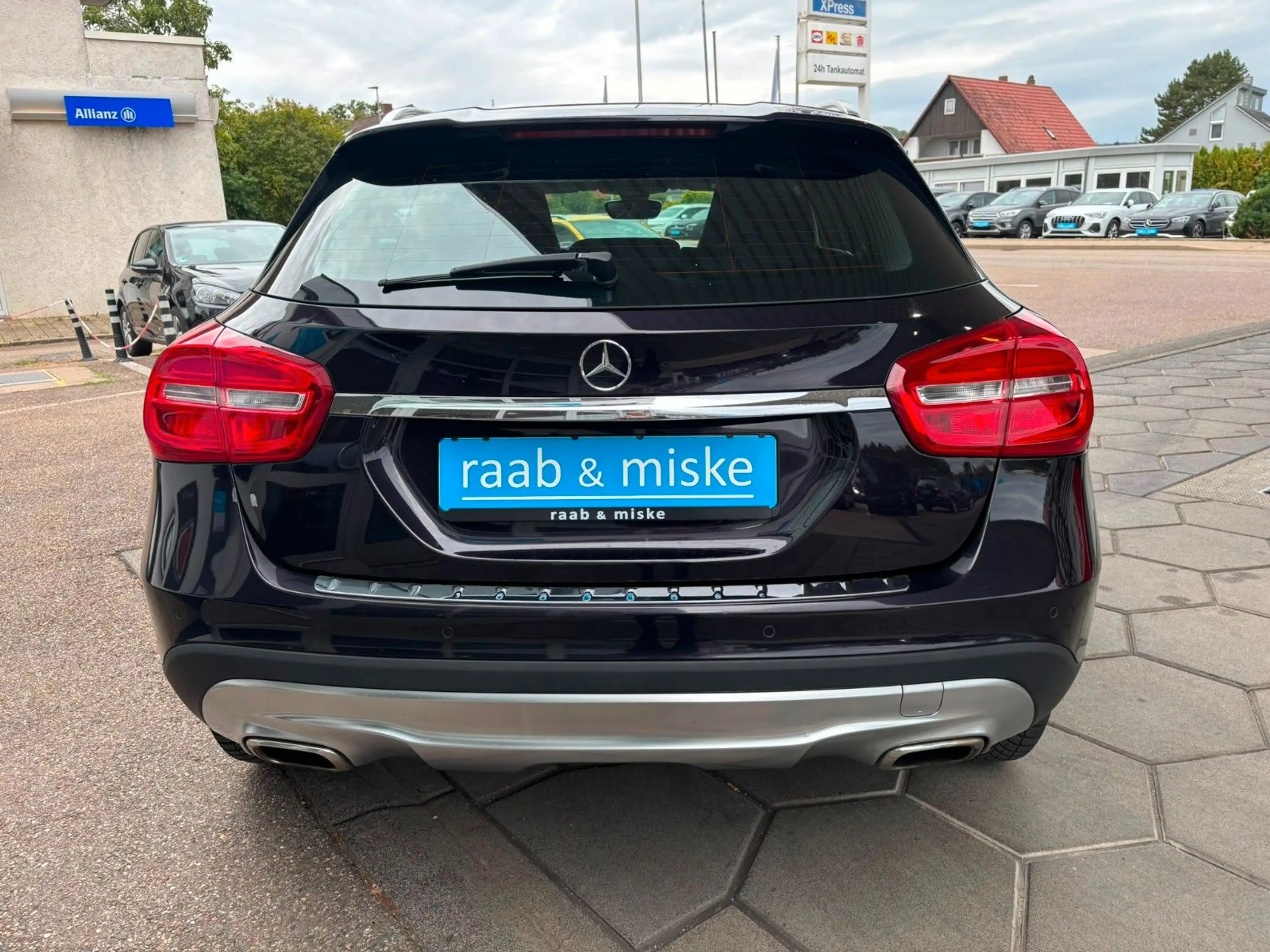 Mercedes-Benz GLA 250 4Matic Urban *Xenon/Navi/SHZ/Kamera* — photo 5