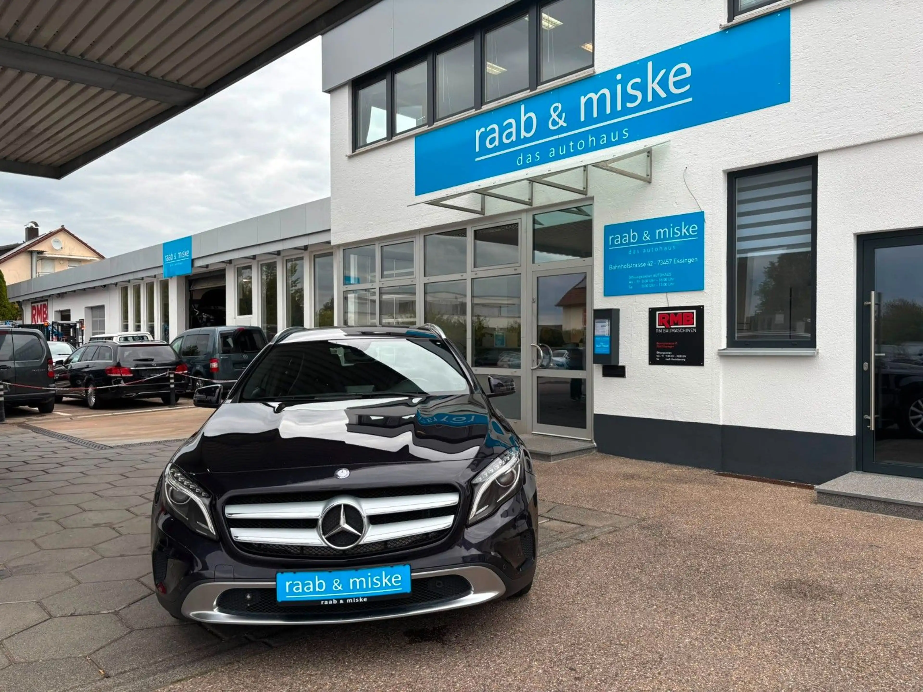 Mercedes-Benz GLA 250 4Matic Urban *Xenon/Navi/SHZ/Kamera*