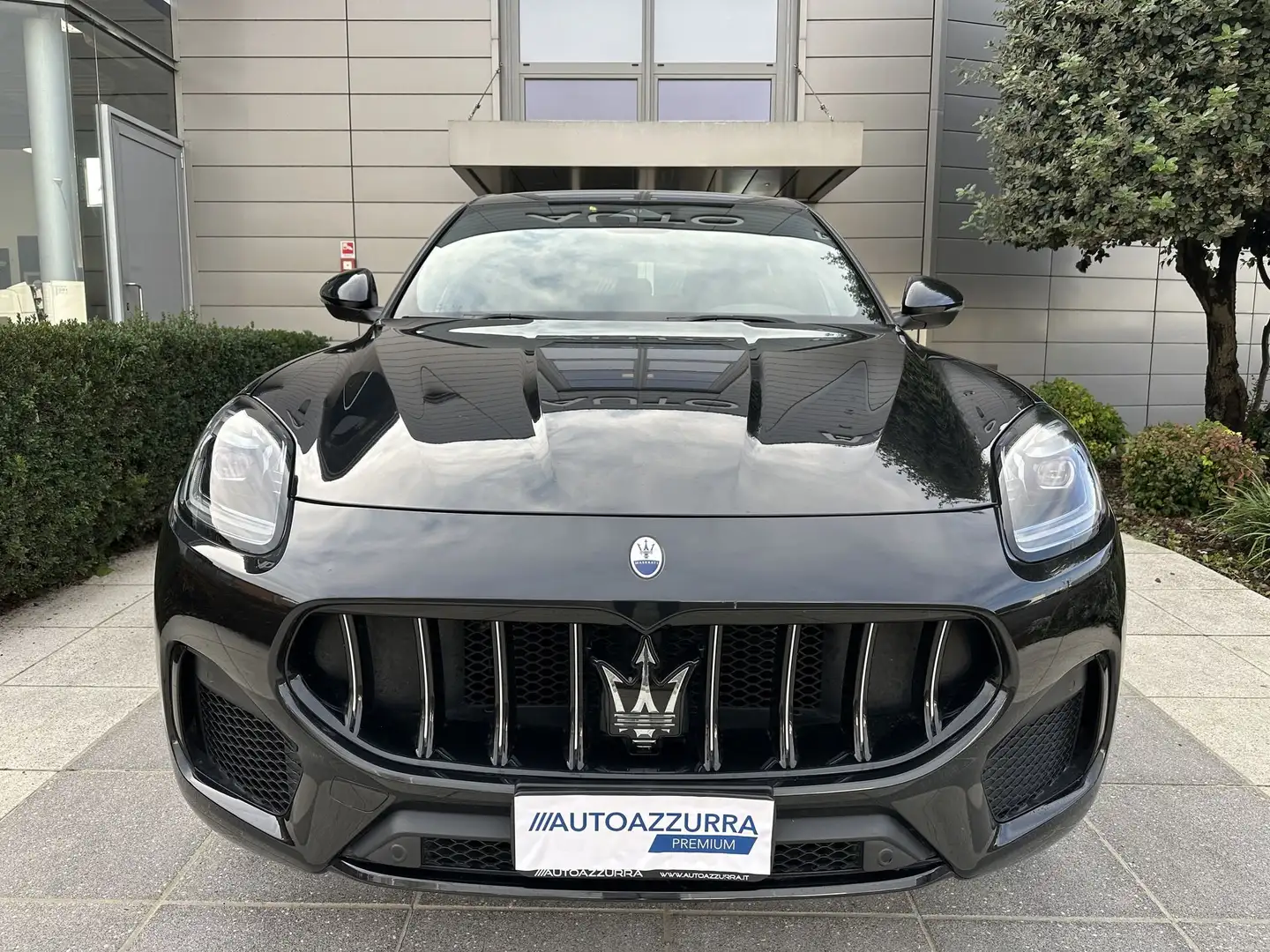 Maserati Grecale MHEV 300 CV AWD GT *NERISSIMO PACK, PROMO AZZURRA* Zwart - 2