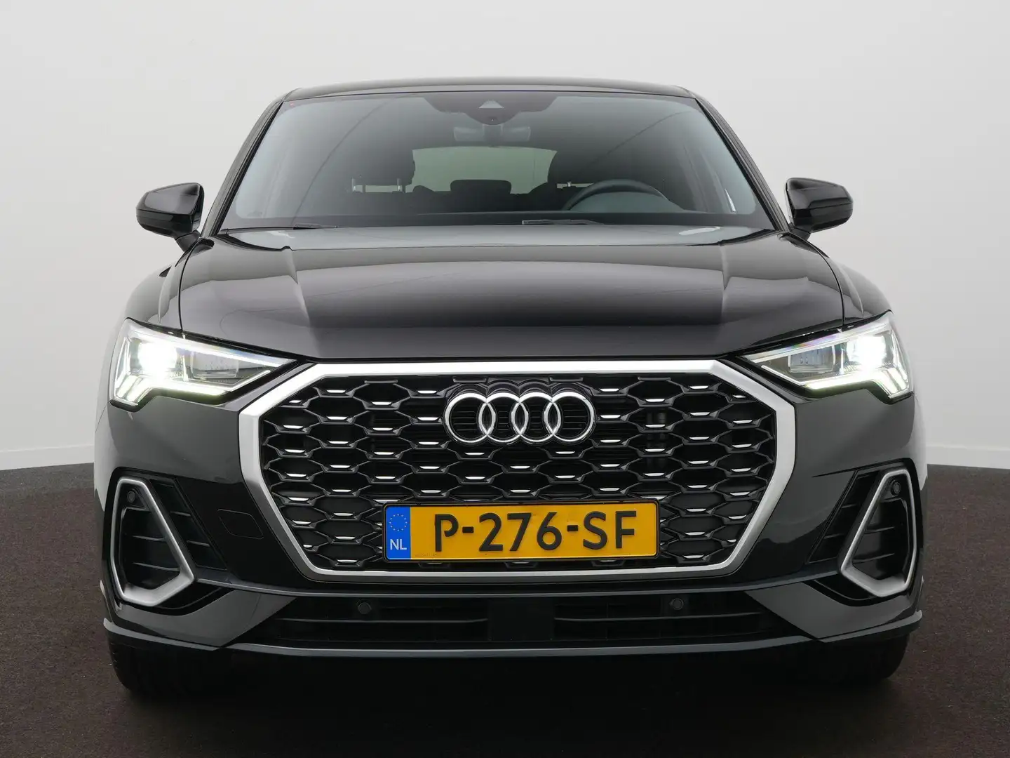 Audi Q3 Sportback 35 TFSI S Edition Adaptive cruise / Virt Noir - 2