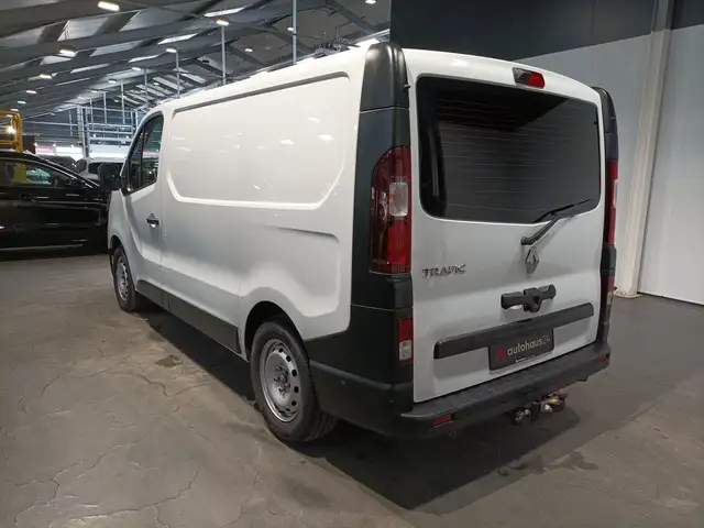 Renault Trafic view 4