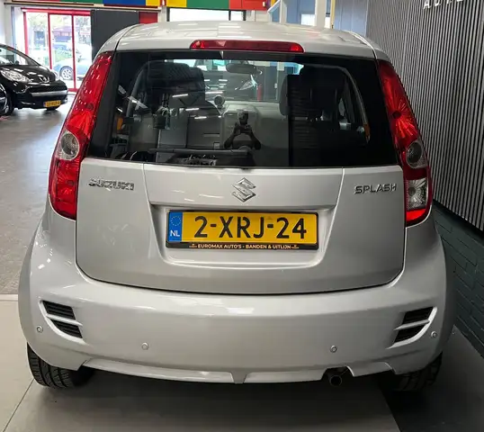 Suzuki Splash view 9
