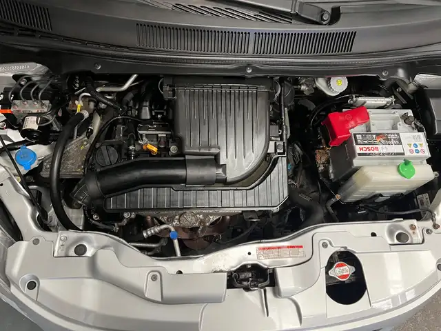 Suzuki Splash view 28