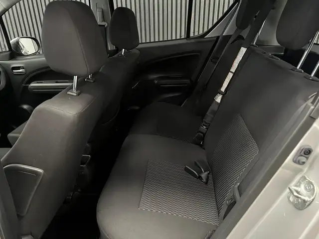 Suzuki Splash view 24