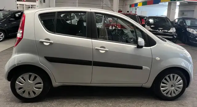 Suzuki Splash view 11