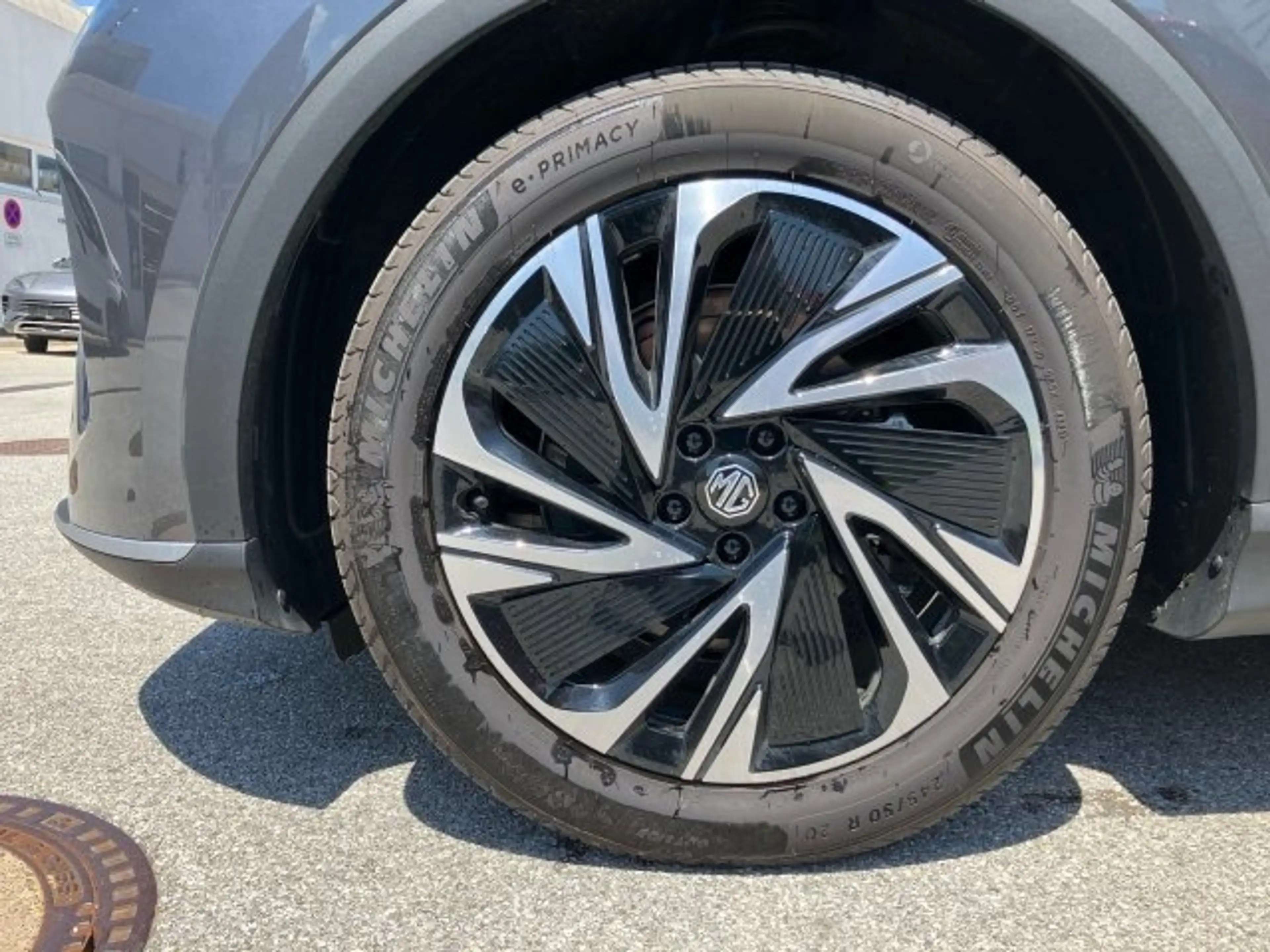 MG MGS6 EV S6 Luxury 2WD 77kwh/180kw — photo 8