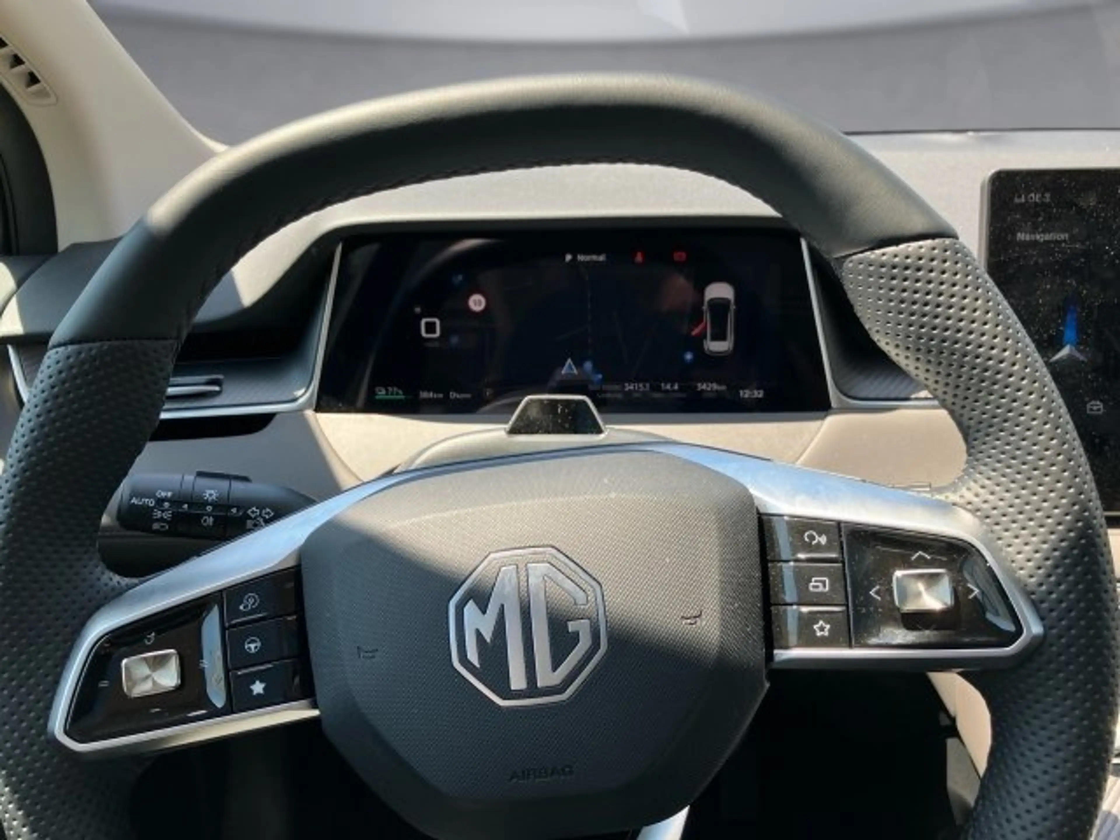 MG MGS6 EV S6 Luxury 2WD 77kwh/180kw — photo 10