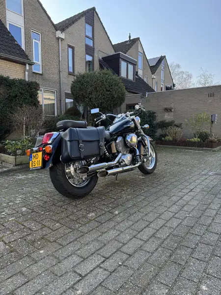 Honda VT 750 - foto 4