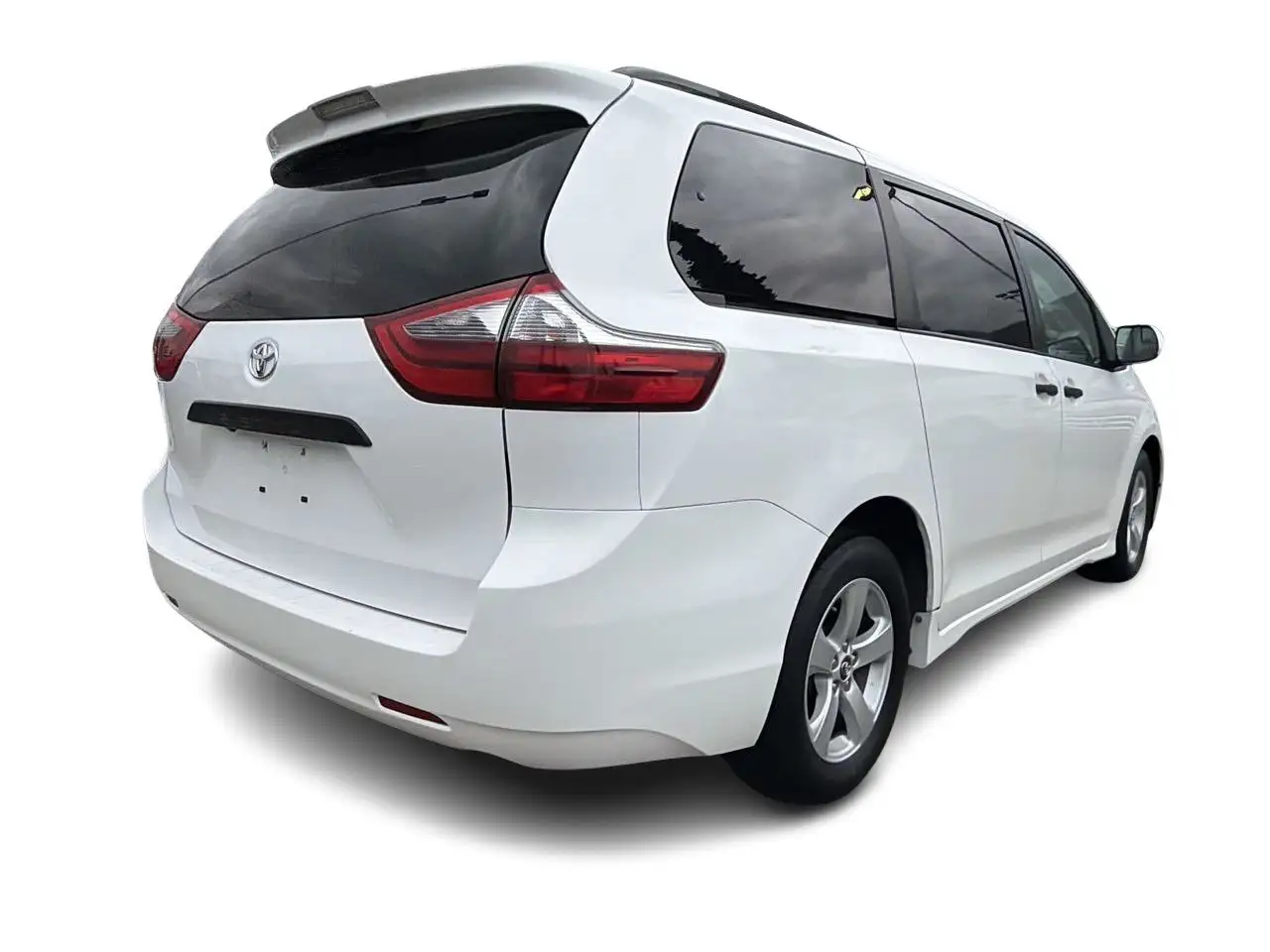 Toyota Sienna снимка Toyota Sienna