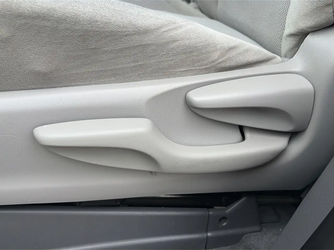 Toyota Sienna снимка Toyota Sienna