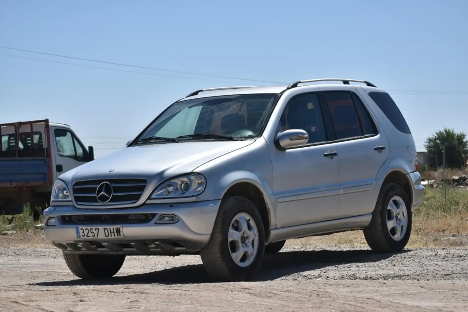 Mercedes-Benz ML 320 270CDI Aut. Plateado - 1