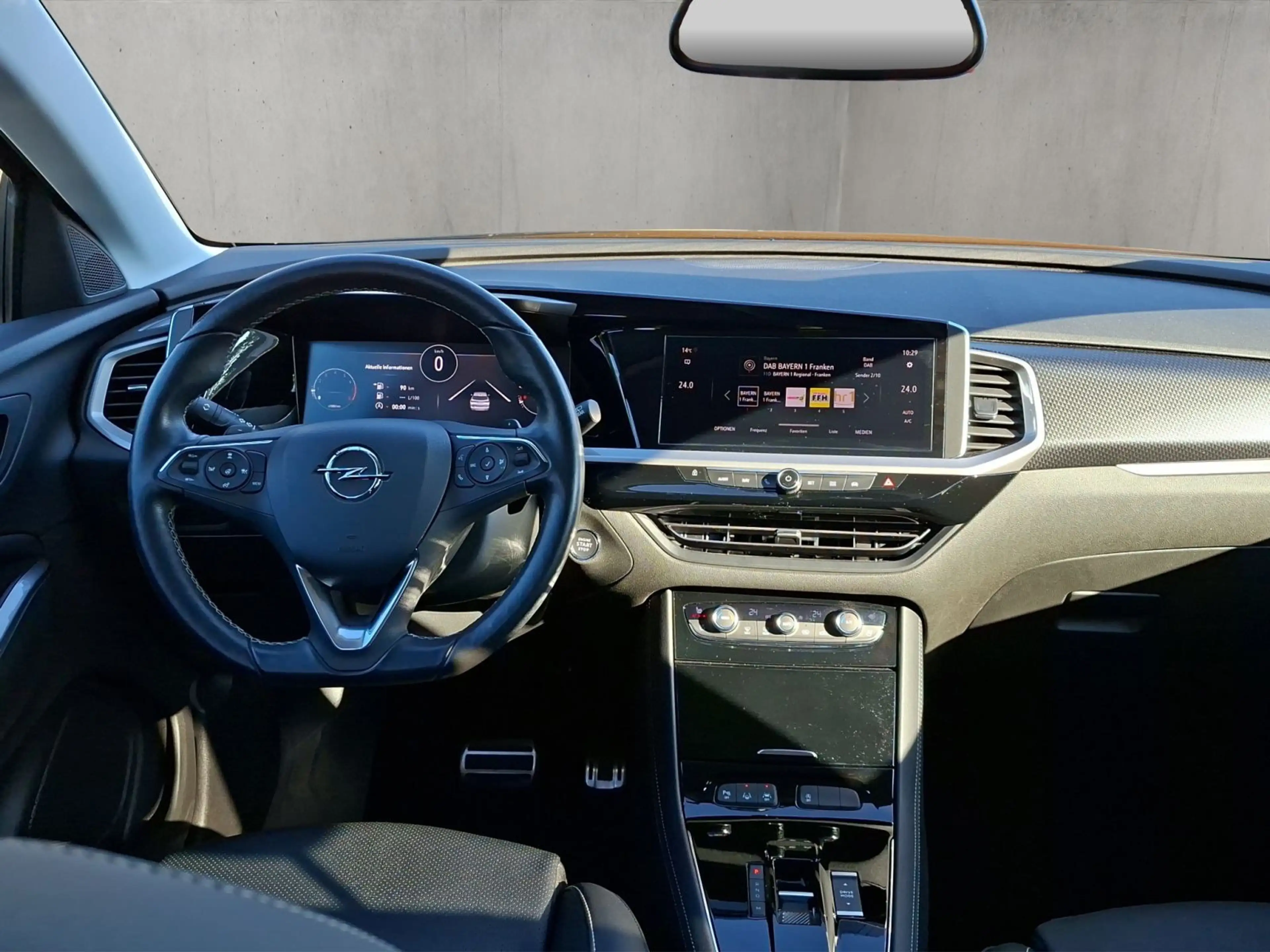 Opel Grandland 1.2 Turbo GS Automatik, Ledersitze, Pa — photo 14