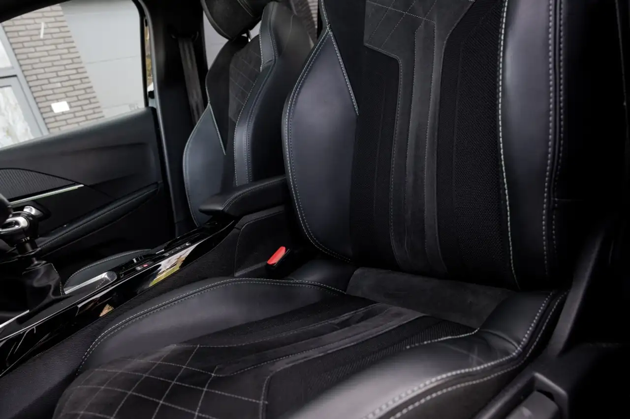 Peugeot 208 1.2 PureTech GT Pack | Pano | CarPlay | Camera | 5