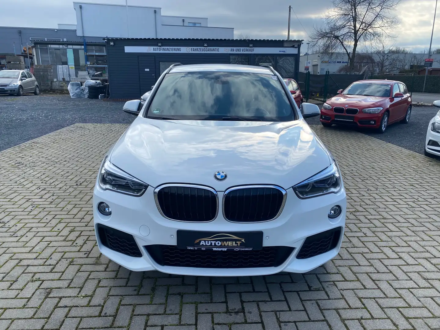 BMW X1 sDrive 18 d M Sport Blanc - 2