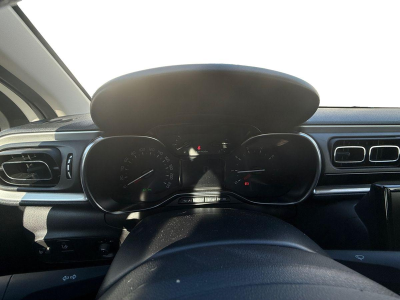 Citroen C3 Shine 1.2 MirrorLink/DAB/PDC/8-fach bereift — photo 8
