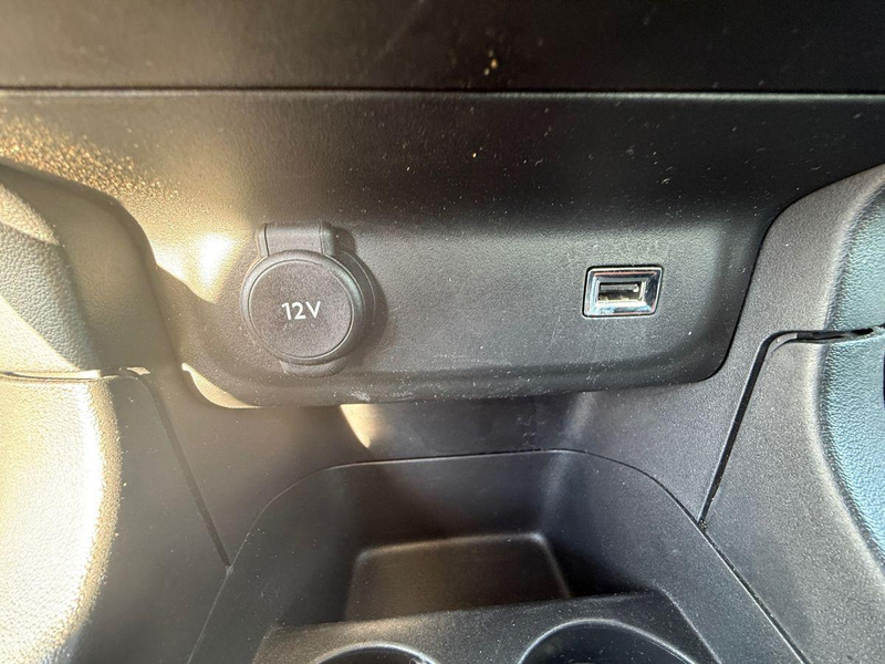 Citroen C3 Shine 1.2 MirrorLink/DAB/PDC/8-fach bereift — photo 13