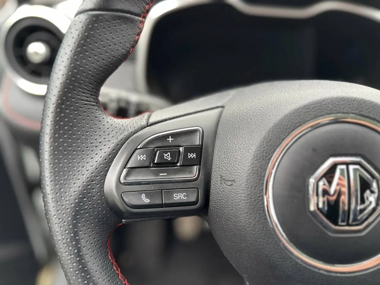 MG ZS 1.0 T-GDI Luxury, миниатюра 17