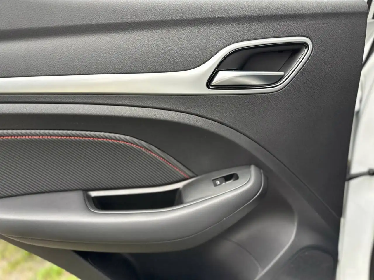 MG ZS 1.0 T-GDI Luxury, миниатюра 24