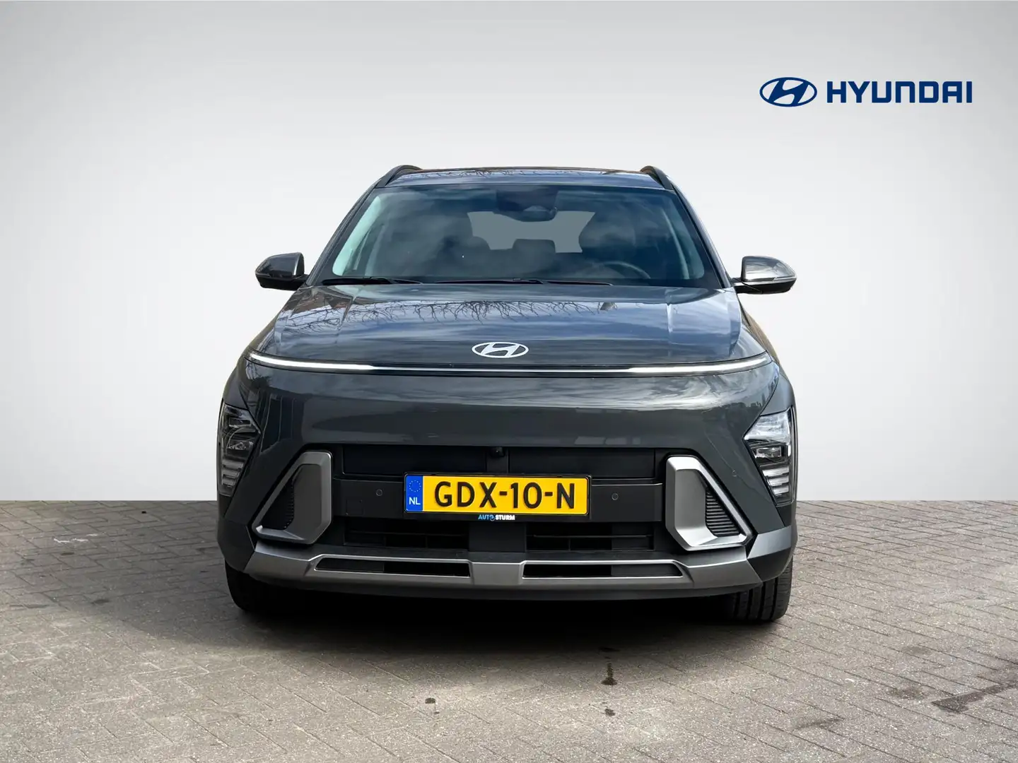 Hyundai KONA 1.6 GDI HEV Premium Grijs - 2