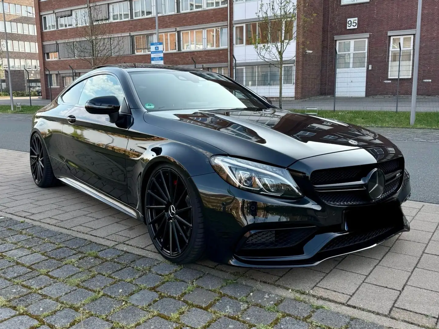 Mercedes-Benz C 63 AMG C63 AMG PERFORMANCE*PANO*DEU*STERNENHIMMEL Fekete - 1