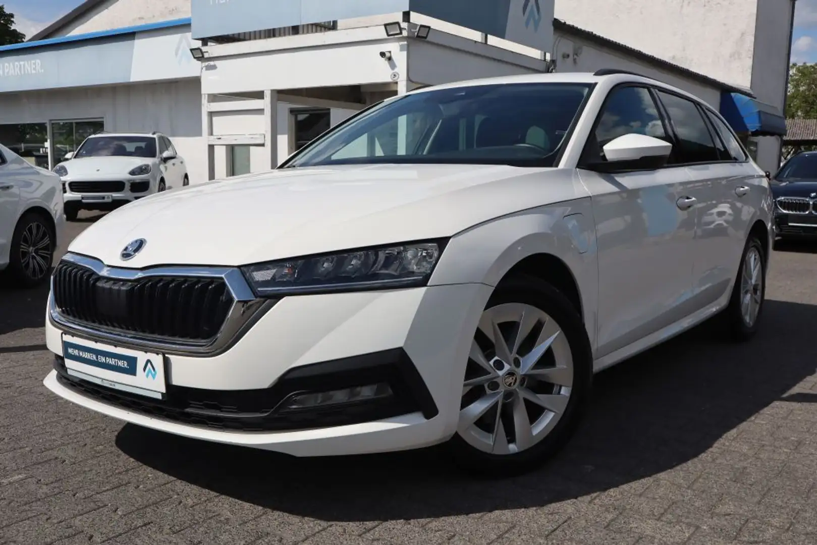 Skoda Octavia Octavia Combi 1.4 TSI iV DSG Ambition|NAVI|SHZG| - 1