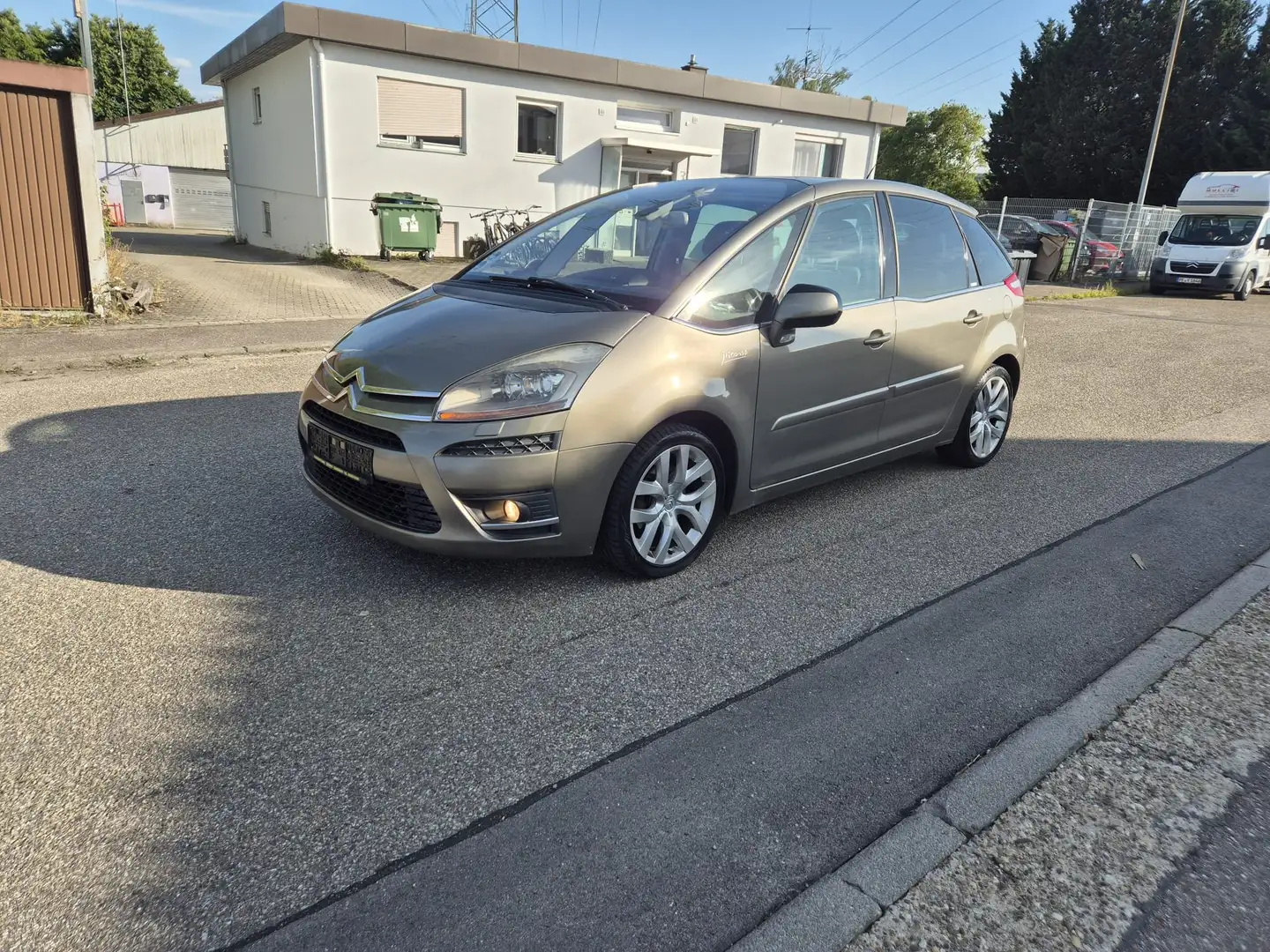 Citroen C4 Picasso Exclusive Marrón - 1