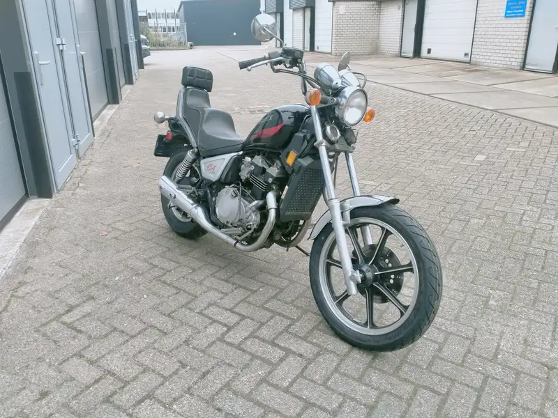 Kawasaki LTD 450 - foto 4