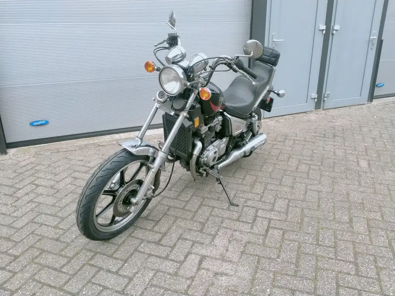 Kawasaki LTD 450 - foto 2