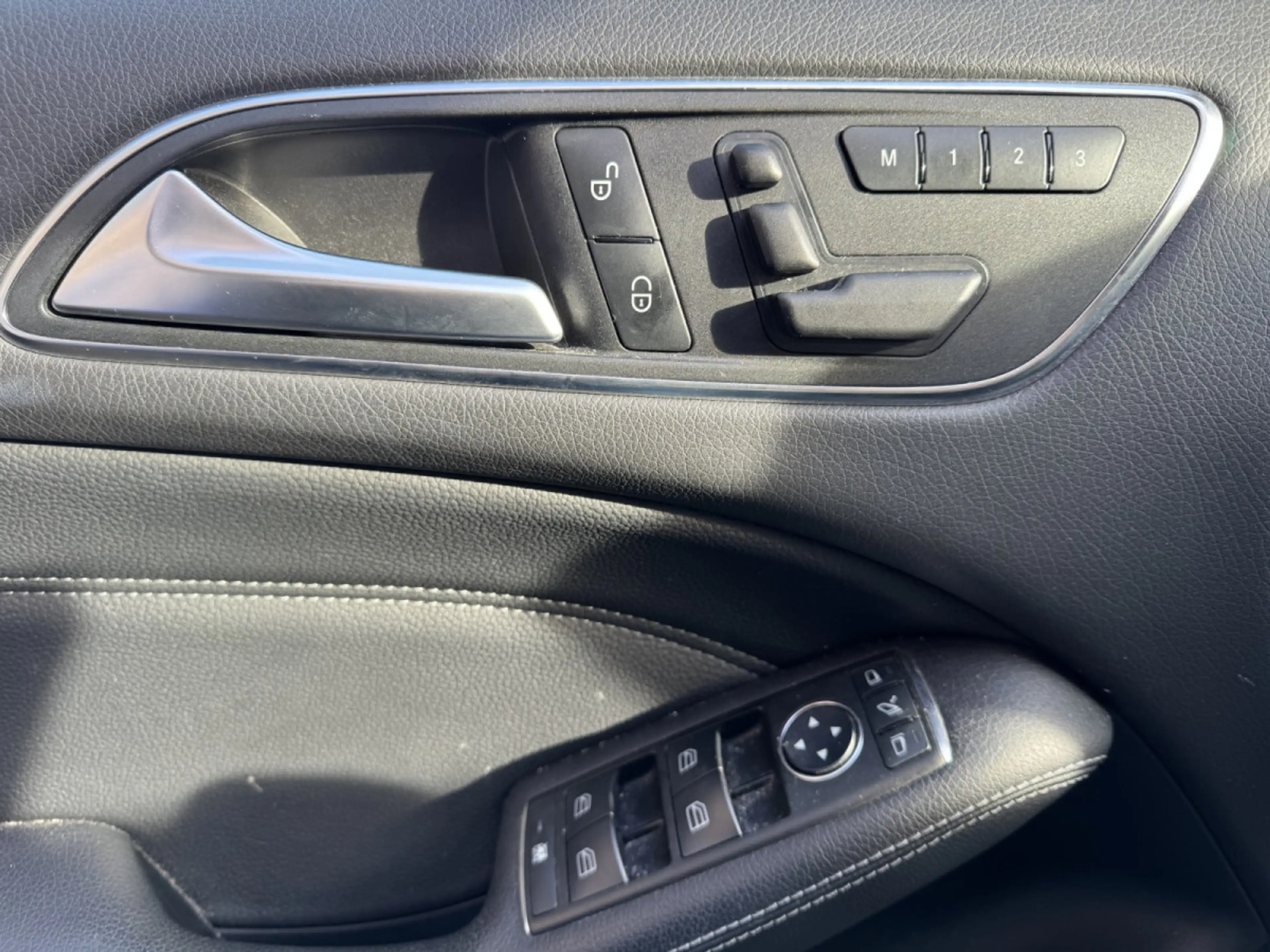 Mercedes-Benz B 200 Cdi 6Gang Leder-Navi-Bi-Xenon-Elekt.Sitz- — photo 13