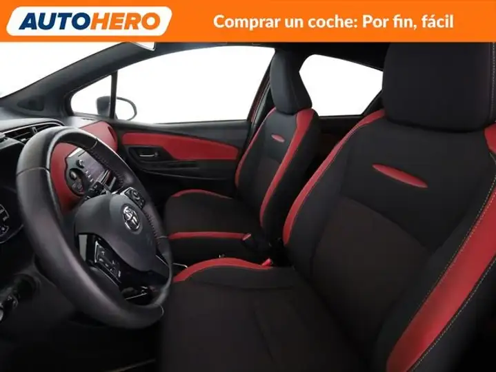 Toyota Yaris 2017, foto 11