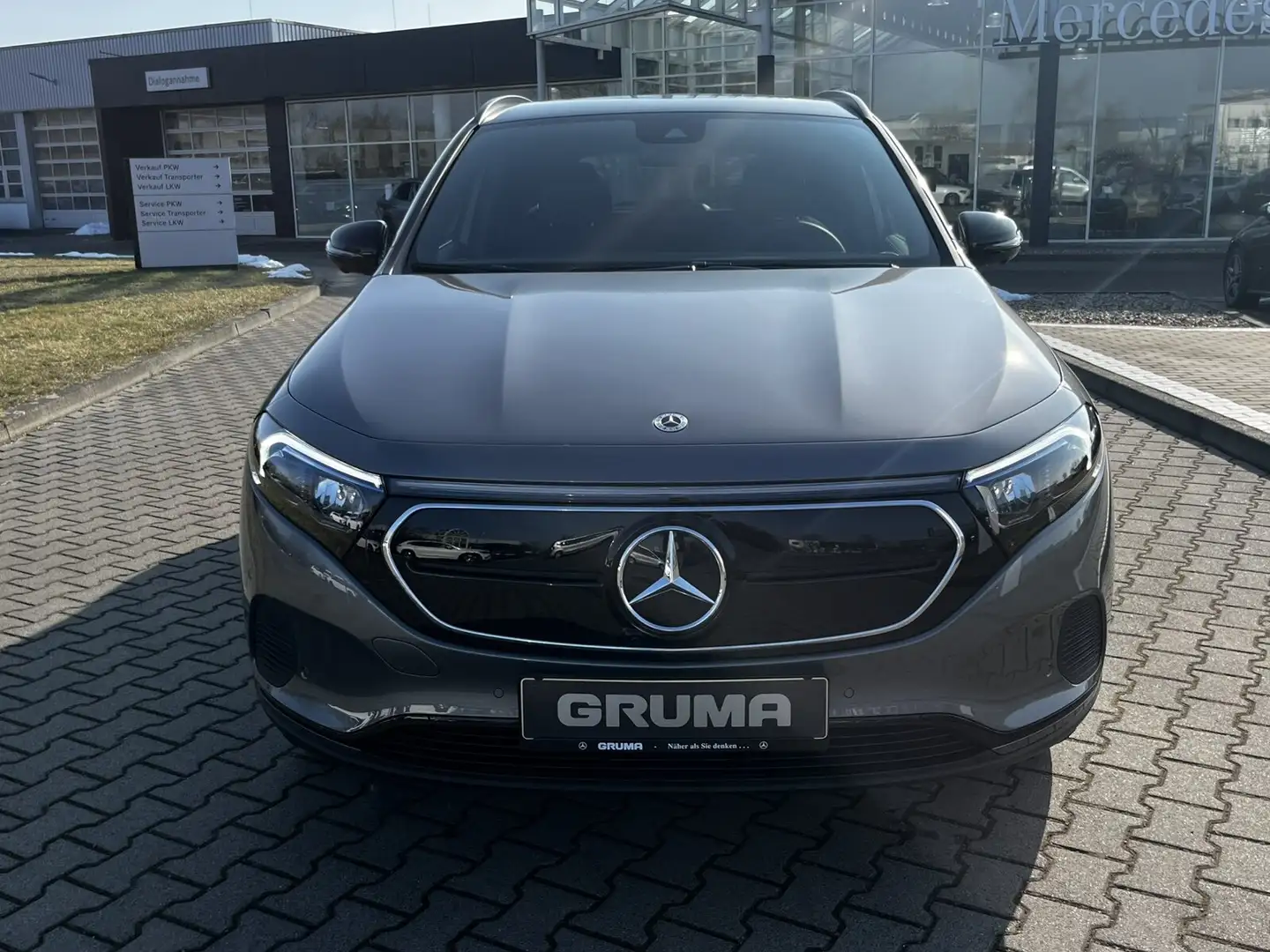 Mercedes-Benz EQA 250 EQA 250 Progressive+Night+KeyGo+CarPlay+360°+DAB Grau - 2