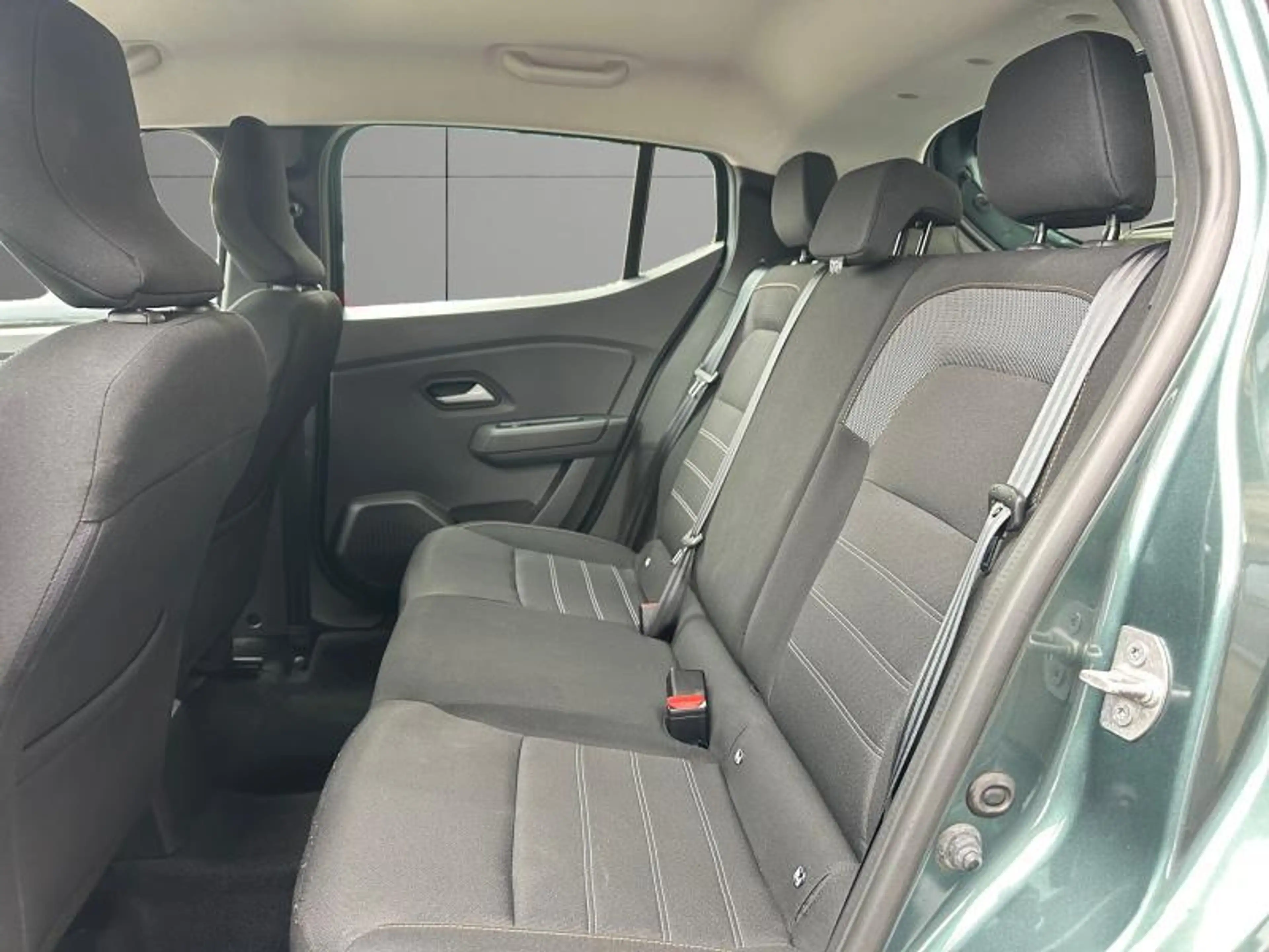 Dacia Sandero 1.0TCe 91cv vert 05/25 28.785km Airco GPS Cruise — photo 10
