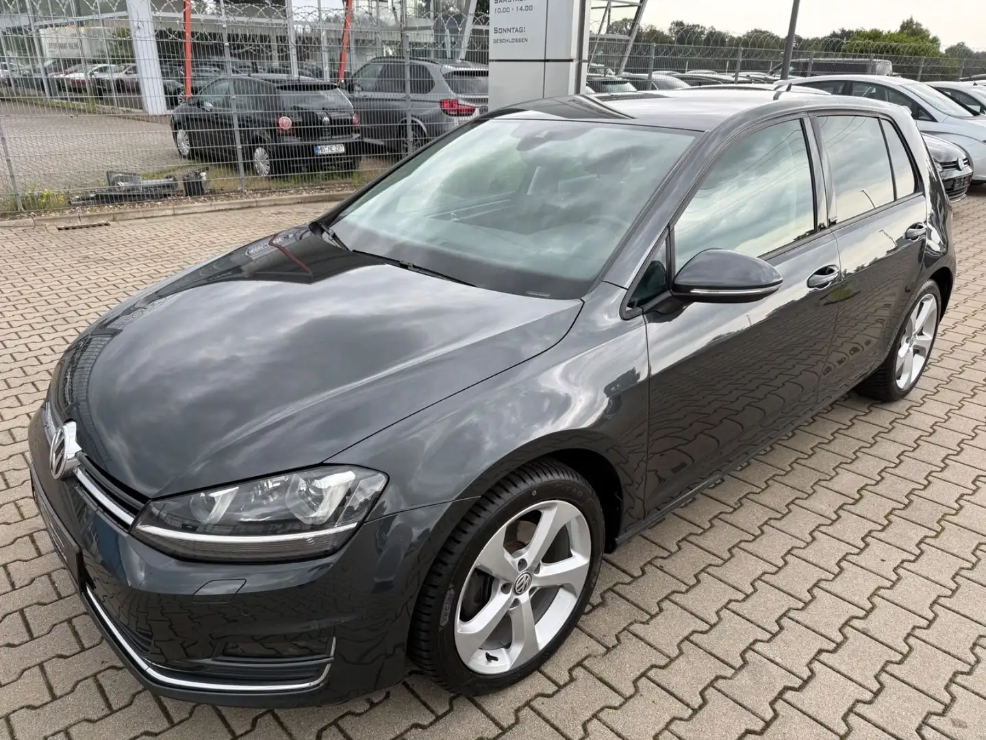 Volkswagen Golf VII Lim. Allstar BMT Gris - 1