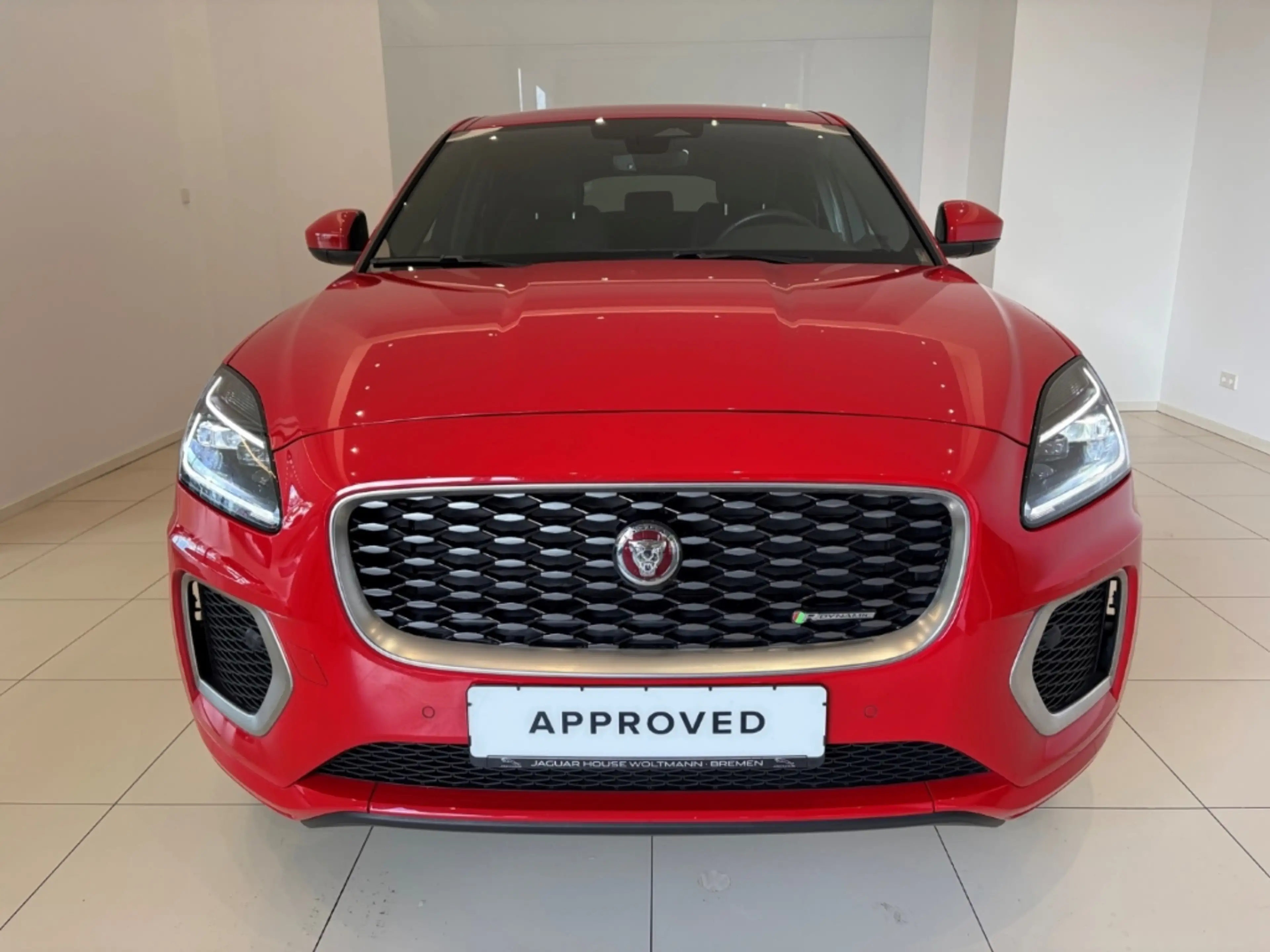 Jaguar E-Pace D200 R-Dynamic SE AWD Meridian LED ACC — photo 14