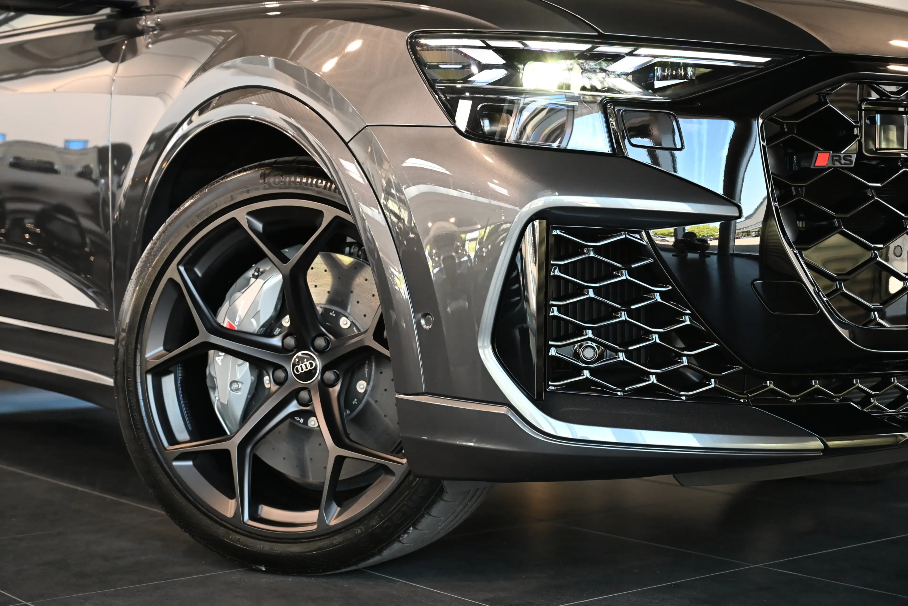Audi RS Q8 Performance RS-Design 305km h Laser HUD AHK — photo 2
