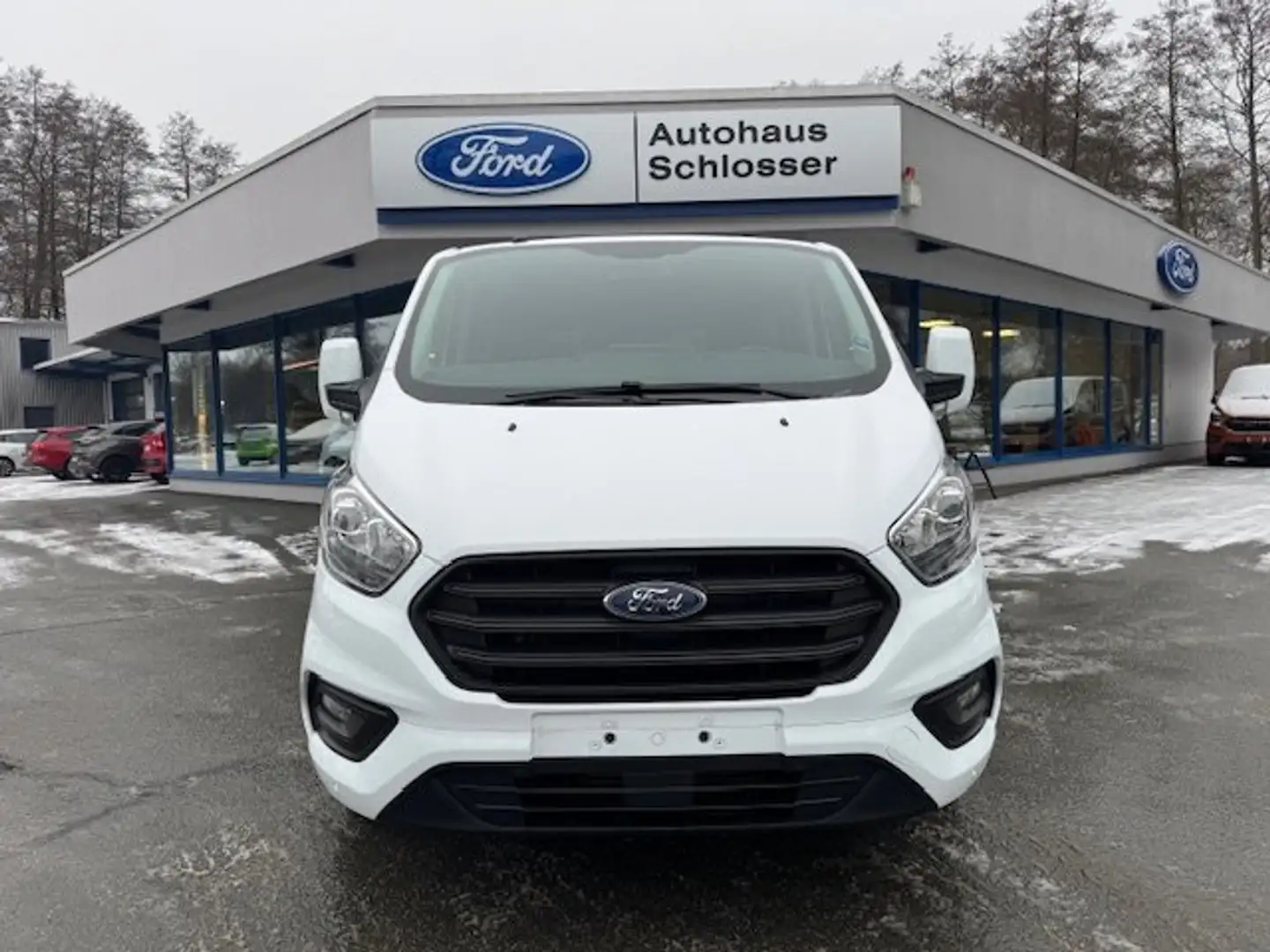 Ford Transit Custom 340 L1 9-Sitze, Navi. DAB Scheiben getönt Klima Weiß - 2