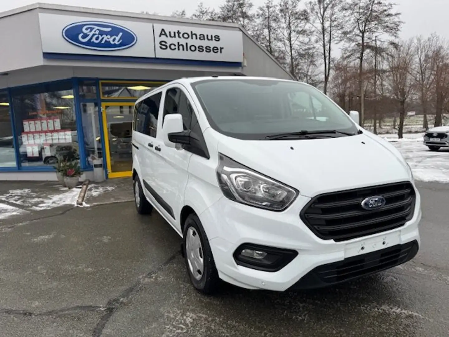Ford Transit Custom 340 L1 9-Sitze, Navi. DAB Scheiben getönt Klima Weiß - 1