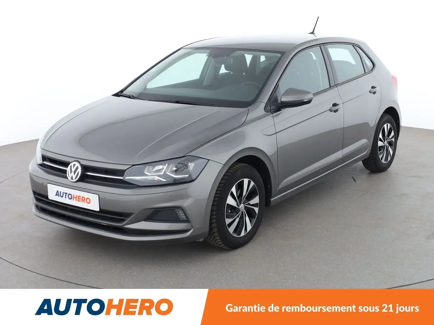 Volkswagen Polo 1.0 TSI Confortline Gris - 1