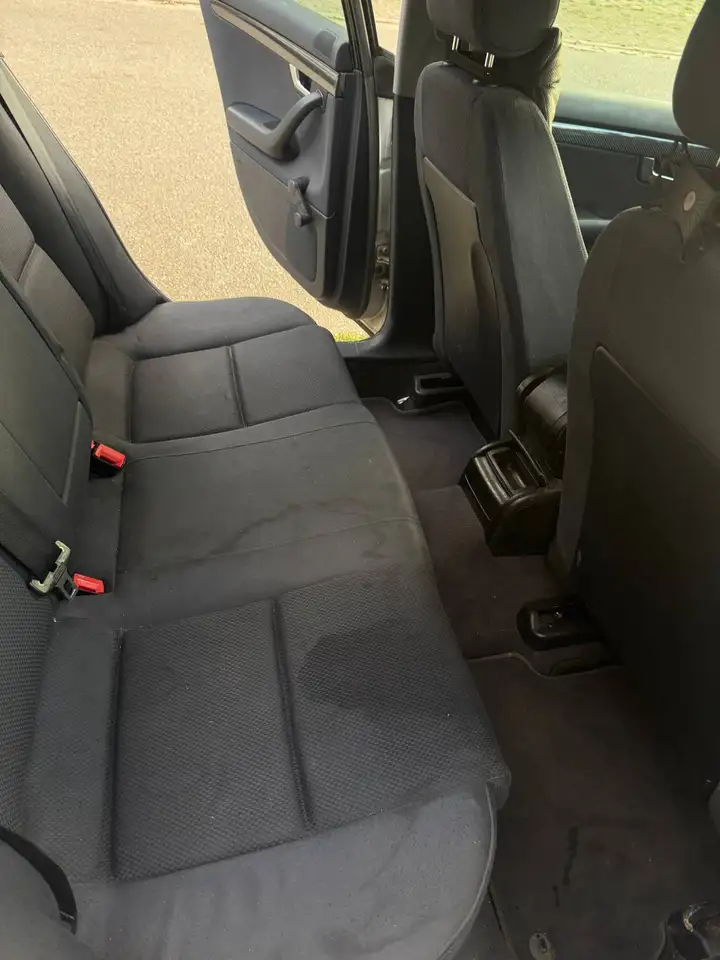 Audi A4 Avant 2.0, foto 4