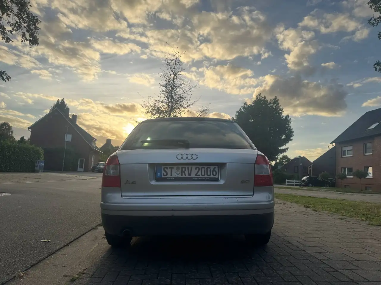 Audi A4 Avant 2.0, foto 7
