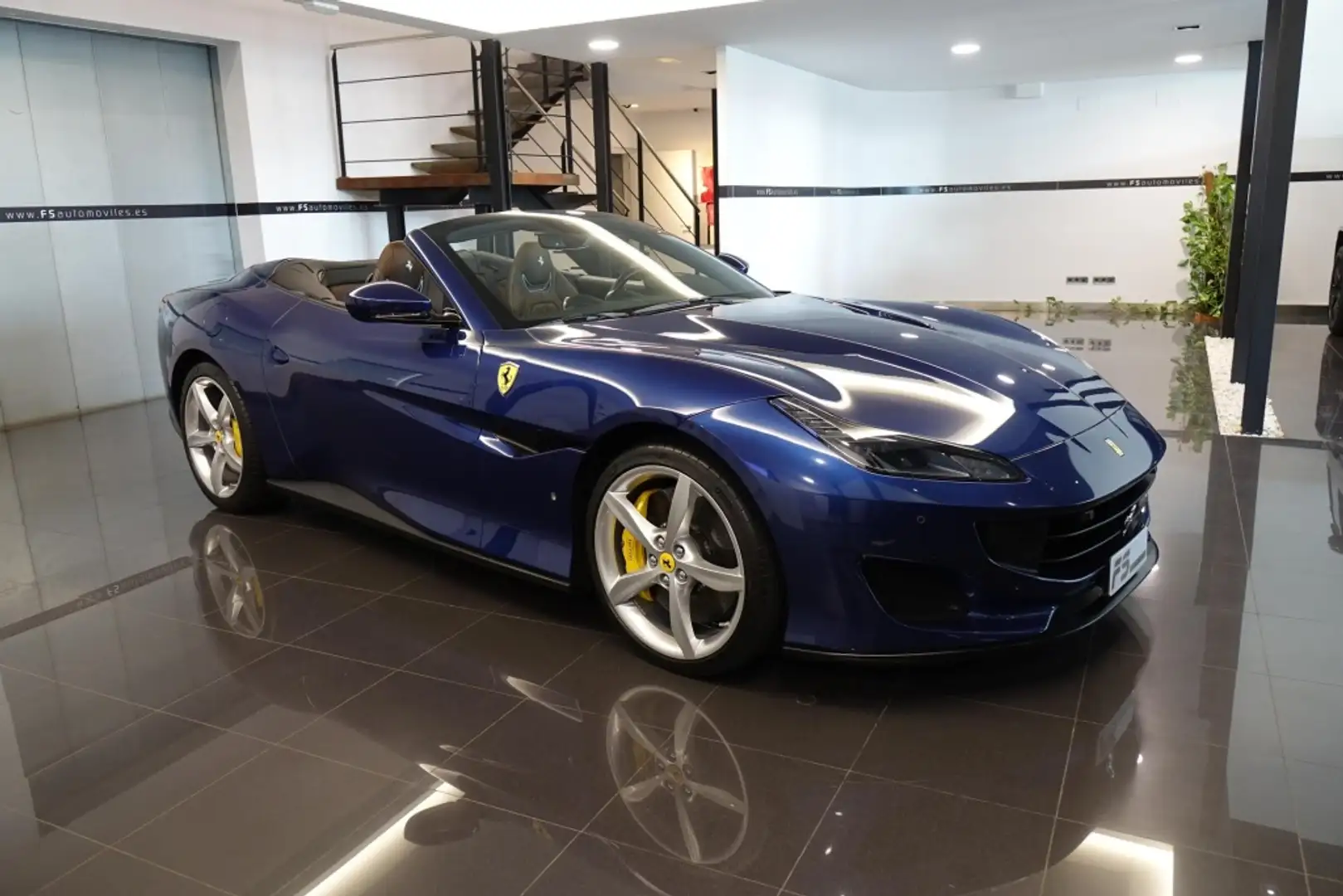 Ferrari Portofino Azul - 1