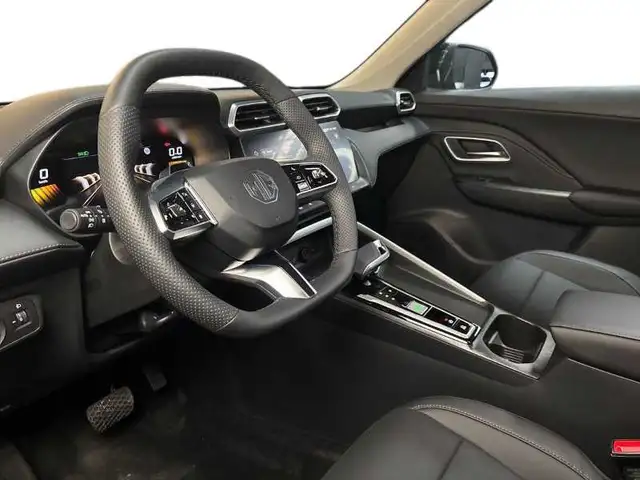 MG ZS view 11