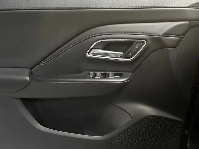 MG ZS view 10