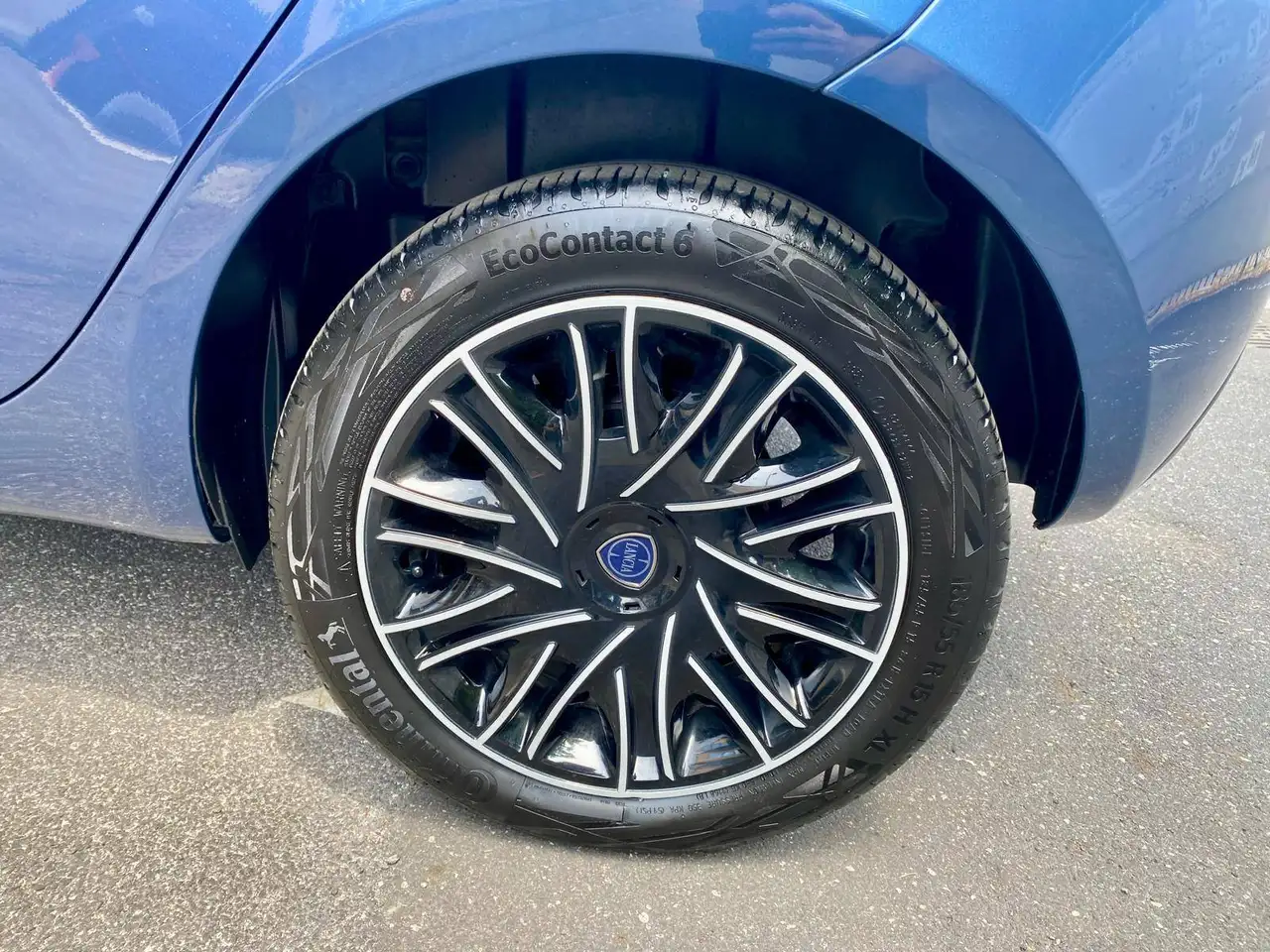 Lancia Ypsilon 2023 — фото 15