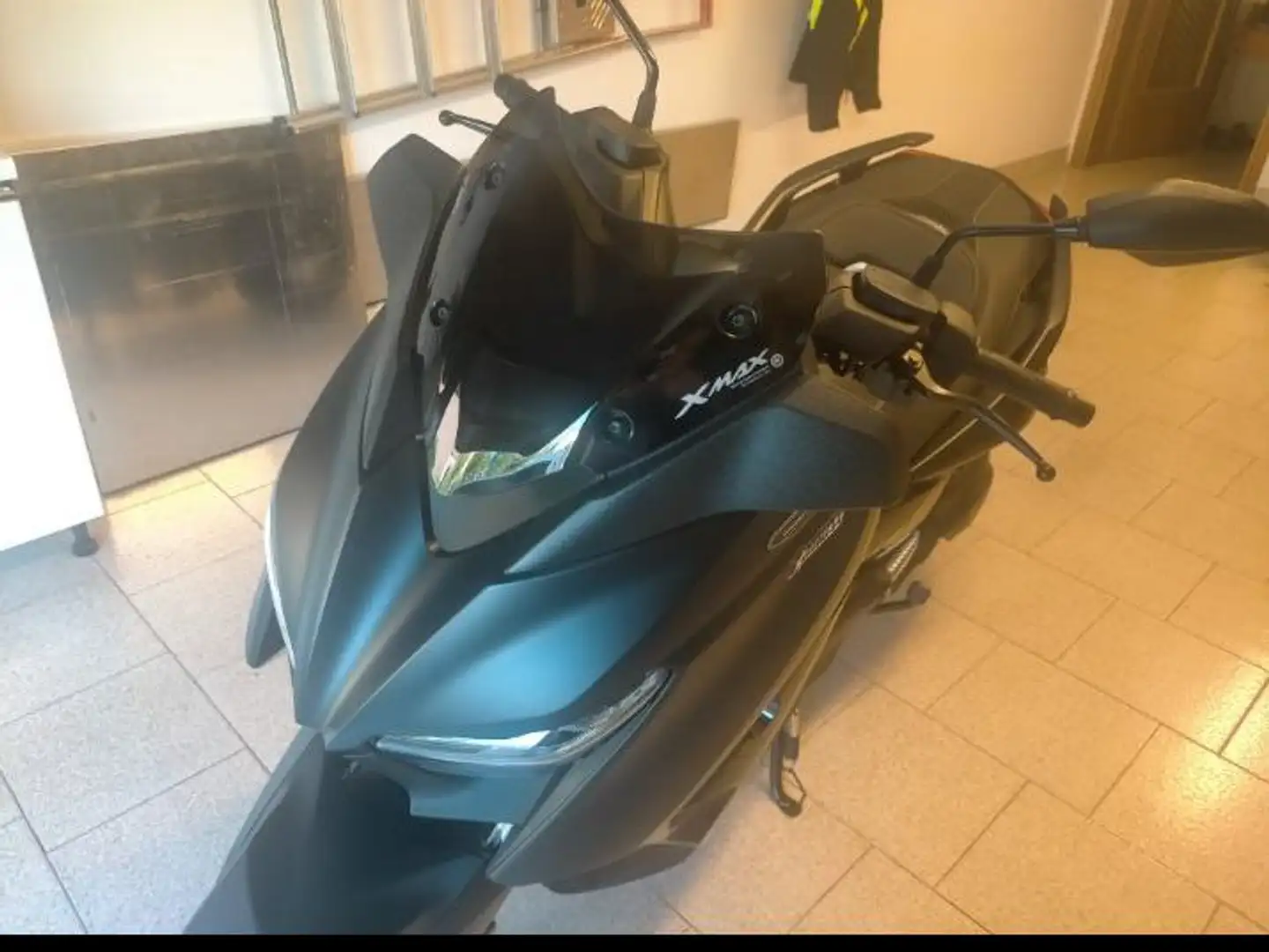 Yamaha X-Max 400 Iron man Nero - 1