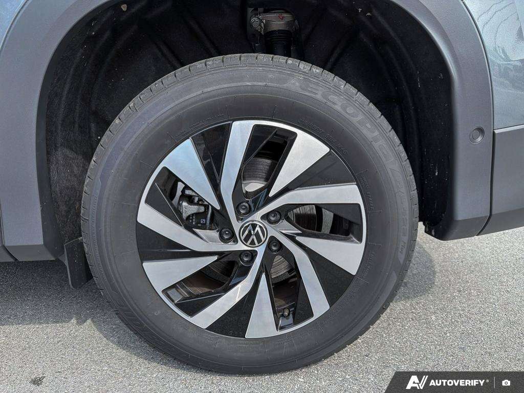 used 2025 Volkswagen Tiguan car, priced at $33,648